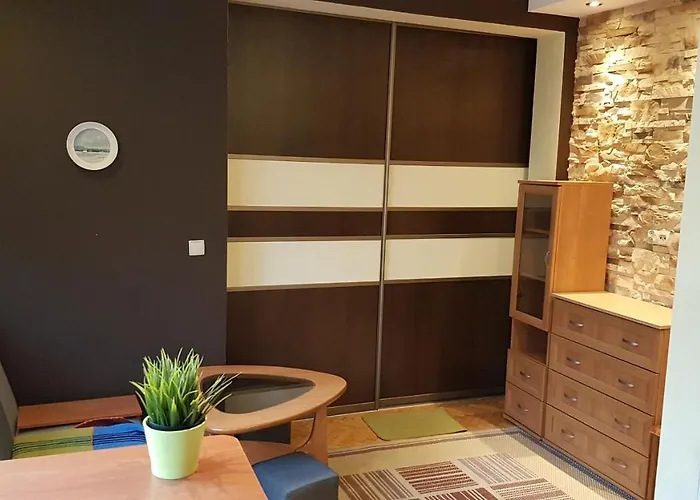 Mirella Centrum Gdyni Апартаменты Гдыня